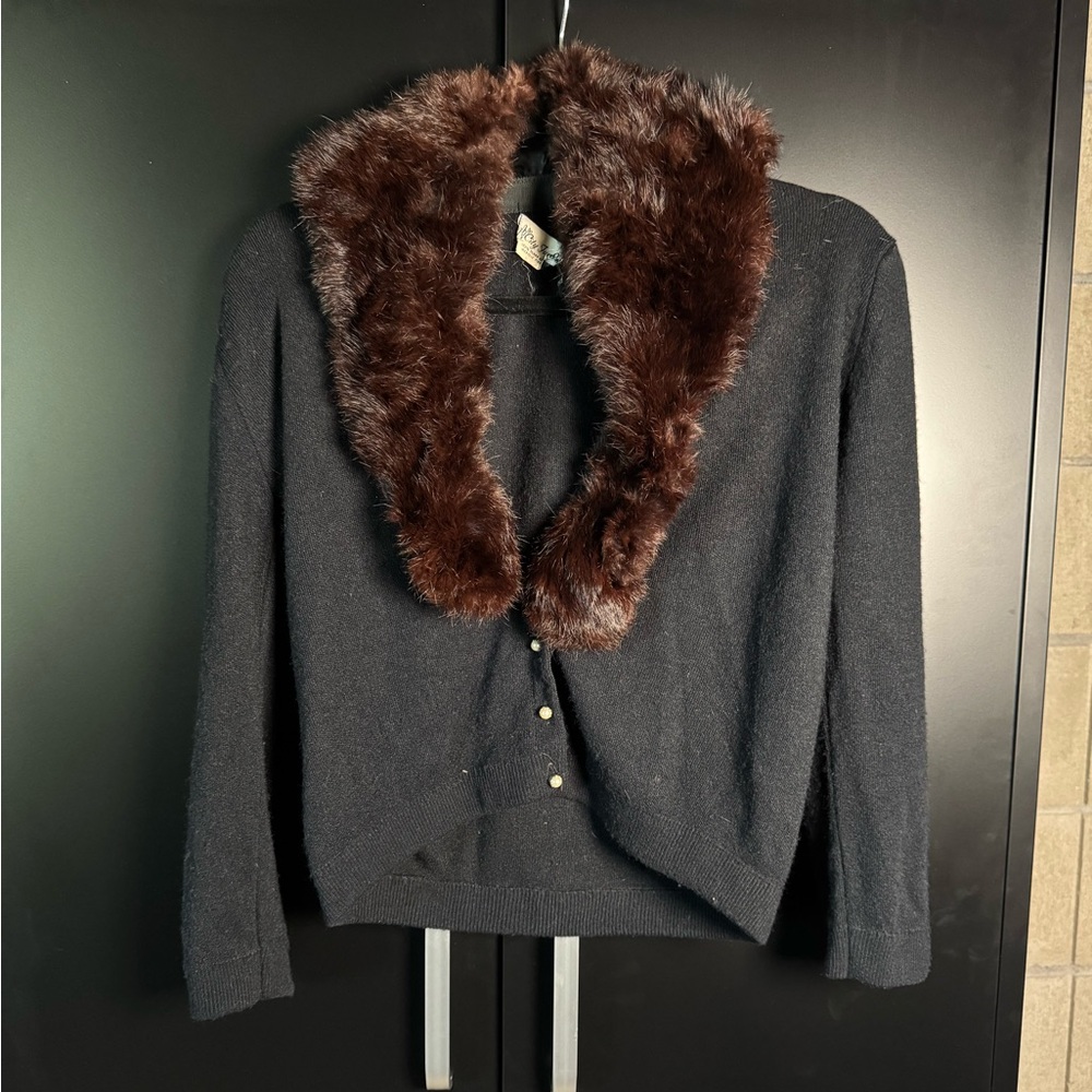 Vintage 1940/1950s Fur Collar Black Cardigan - Women Small